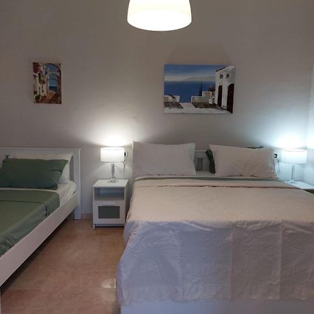 Esther Guest House Кастел Волтурно Екстериор снимка