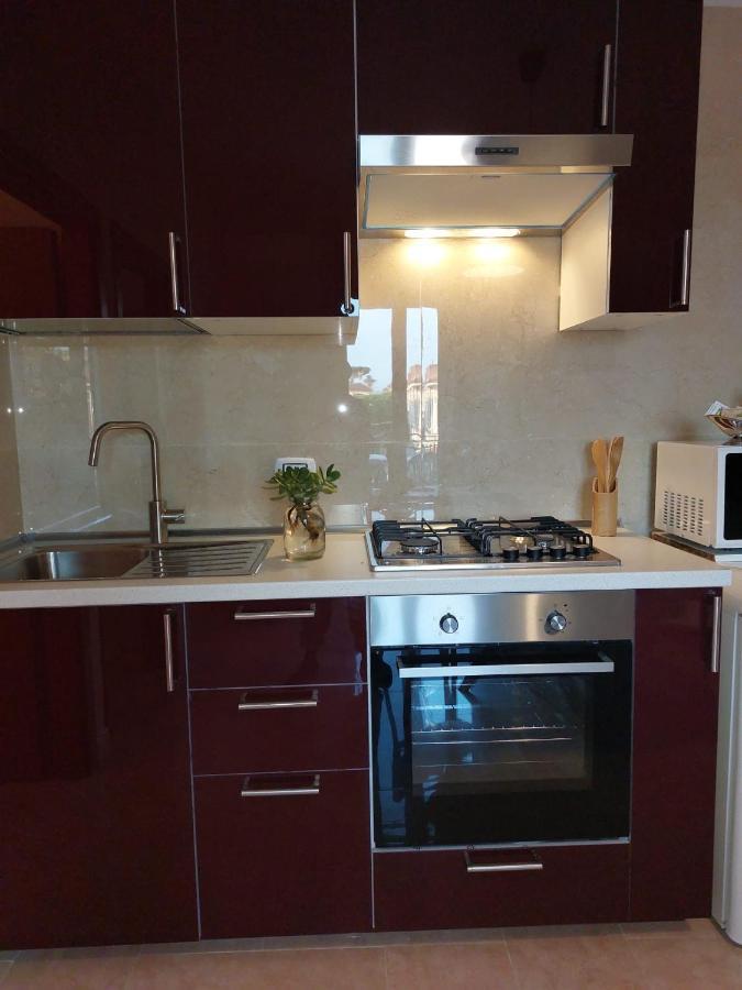 Esther Guest House Кастел Волтурно Екстериор снимка