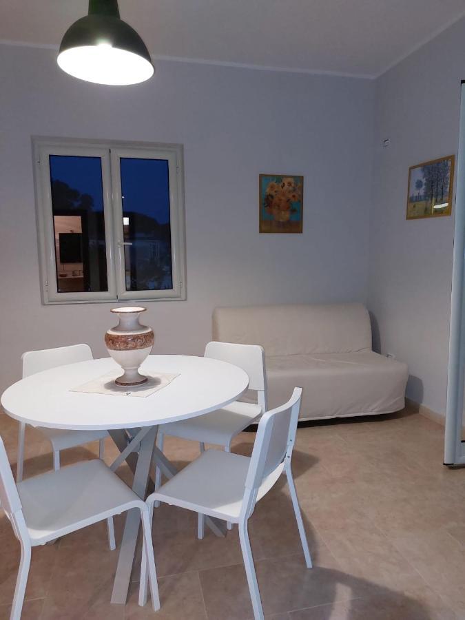 Esther Guest House Кастел Волтурно Екстериор снимка