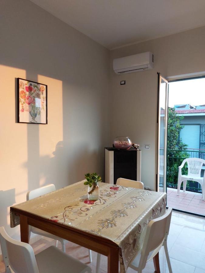 Esther Guest House Кастел Волтурно Екстериор снимка