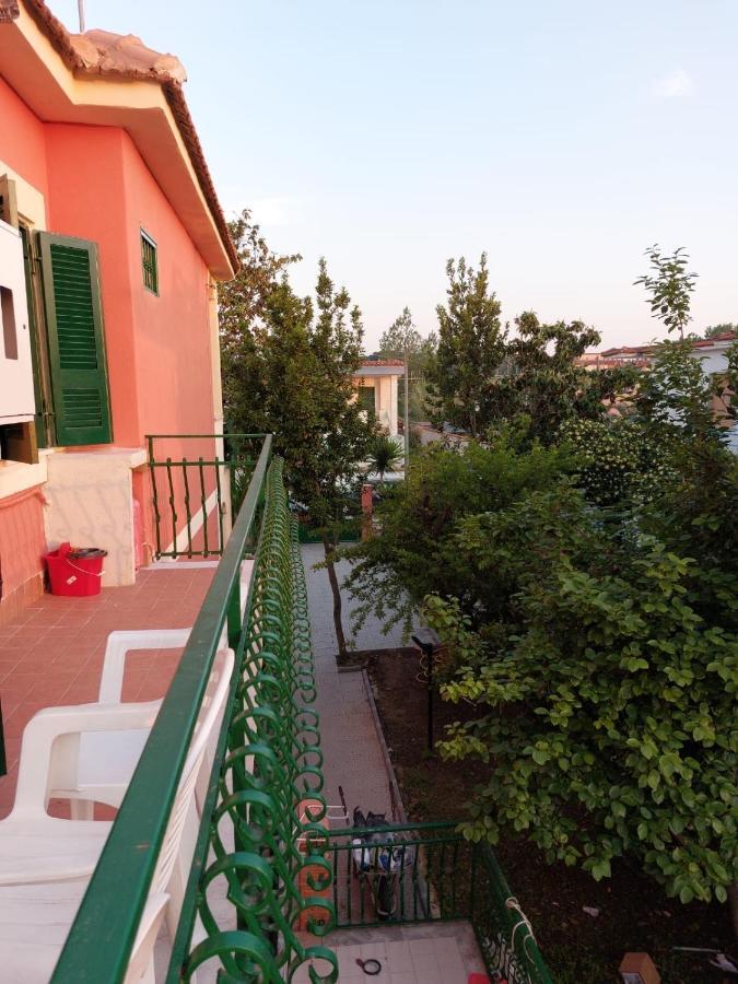 Esther Guest House Кастел Волтурно Екстериор снимка